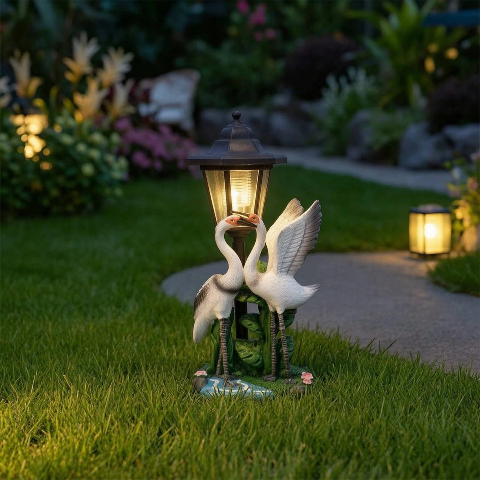 Garden Statue with Solar Lantern Weather-Resistant Bird Statue with Lantern Bird Garden Ornament with Light Long-Lasting