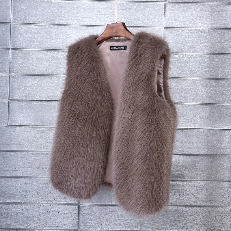 Women Faux Fur Vest Coats Jackets V Neck Sleeveless Coat Thick Warm Y2k Streetwear Jacket Elegant Work Outerwear Autumn Winter