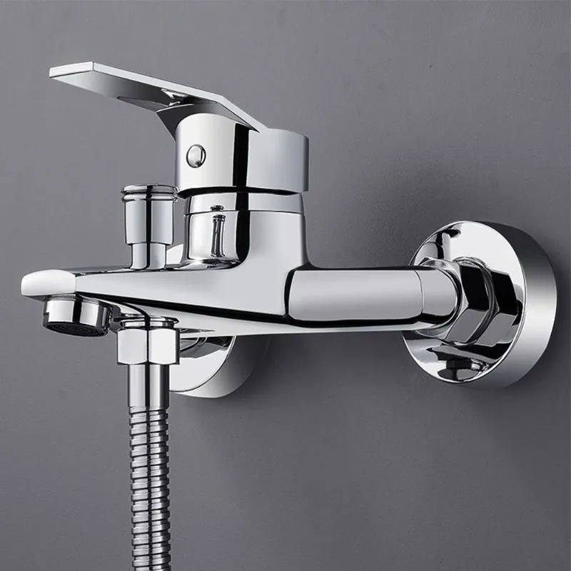 

Faucet bathtub hot and cold water mixing valve thickened antifreeze hot and cold water mixing