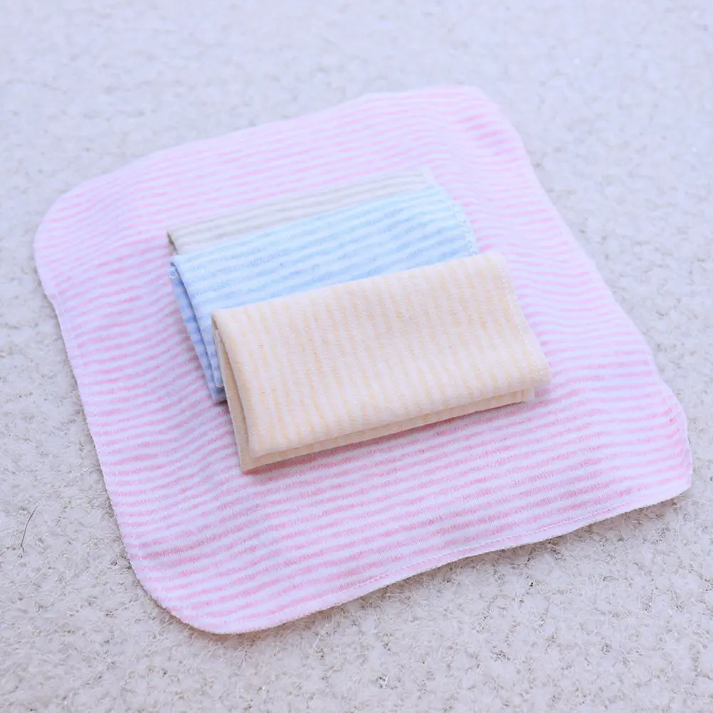 

4 шт. детских полотенец для слюней, мягкие хлопковые полотенца для кормления, 21x21 см, разные цвета, полотенца для новорожденных, незаменимые для ухода за малышом