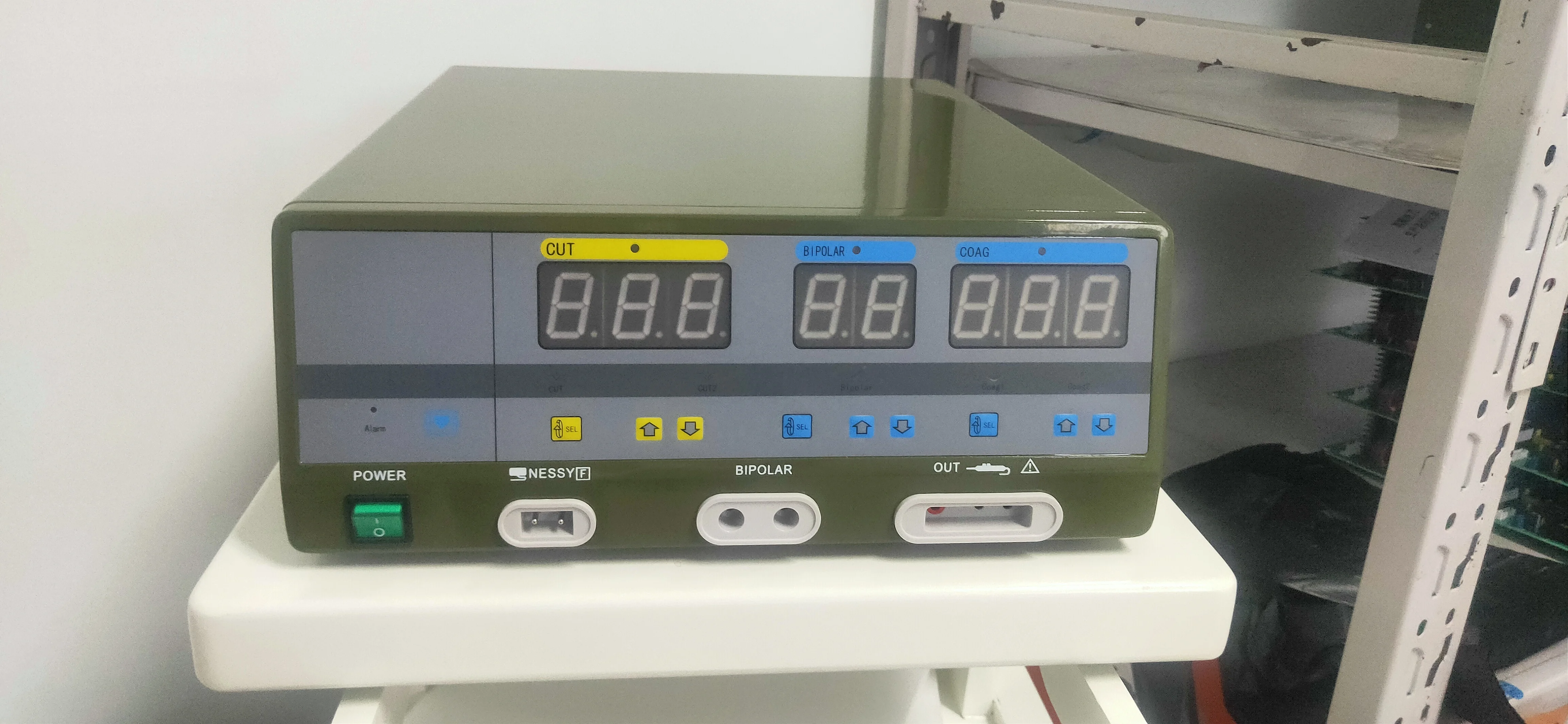 High Frequency Electrosurgical Cutter Cautery Unit electrocautery diathermy machine for hospital