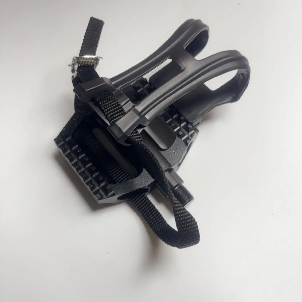 M14 18 20 Gym Commercial Spinning Accessories Black Aluminum Pedals Devil Training Pedals