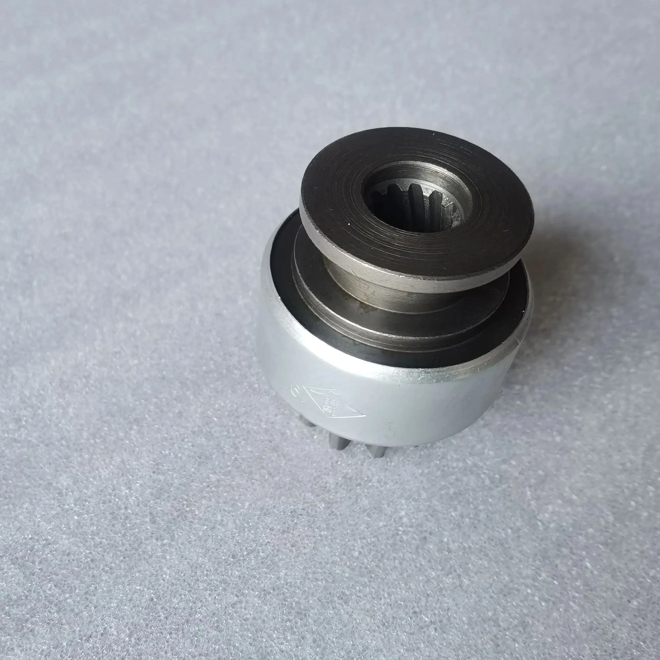 Drive pinion for the starter QDJ265F( 24V 11 teeth) for Weifang Weichai R4105 R4108, R6105 series engine