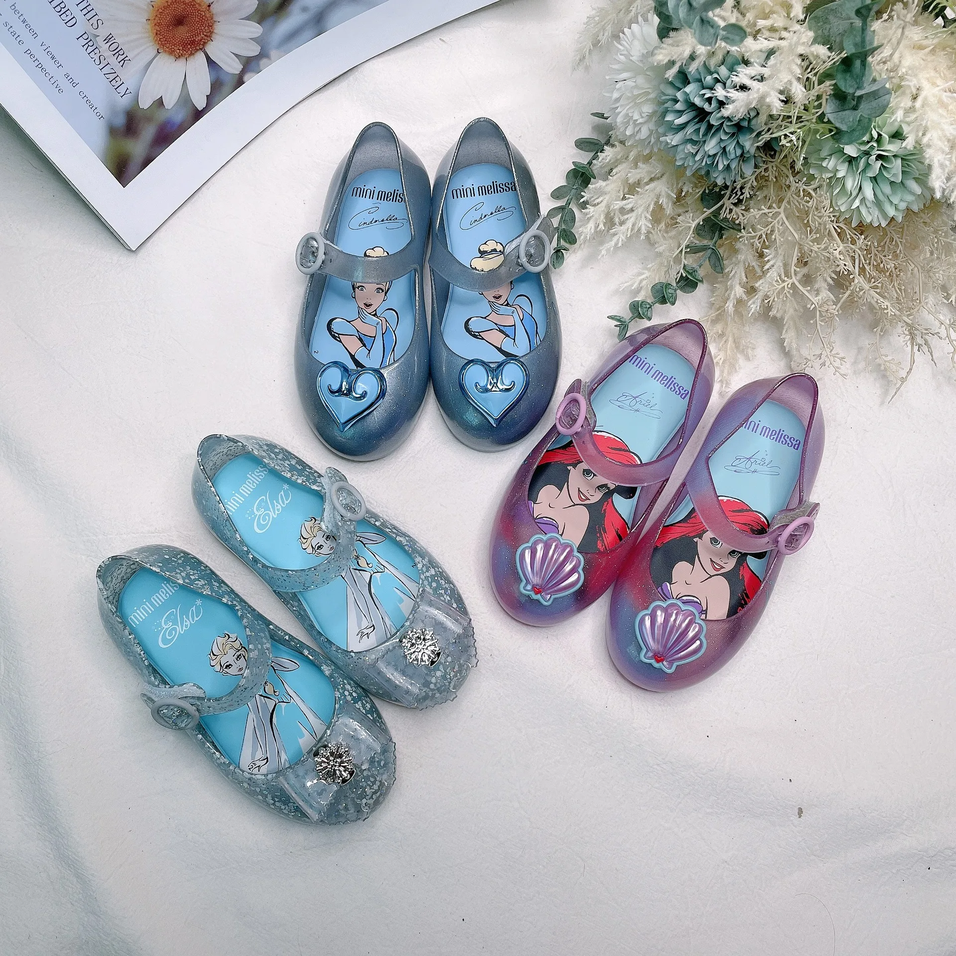 Fashion Brand Shoes Summer For Kids Girl Shoes Princess Mermaid Snow White Princess Shoes Velcro Beach Shoes