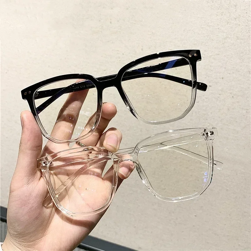 New Retro Blue Light Photochromic Glasses Anti Blue Lights Vintage Square Frame Women Men Color Change Sunglasses Eyewear