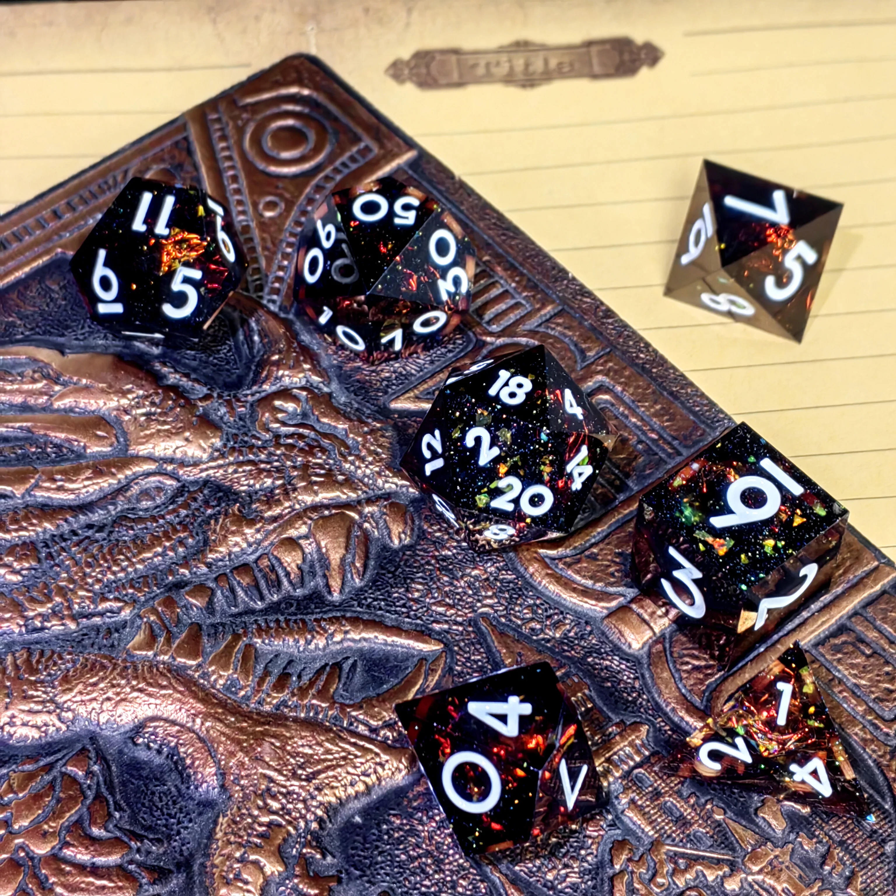 DnD 주사위 세트 7피스 다면체 수지 주사위, 던전 앤 드래곤용 흰색 숫자가 있는 검정색, RPG 게임, D&D 테이블탑 게임