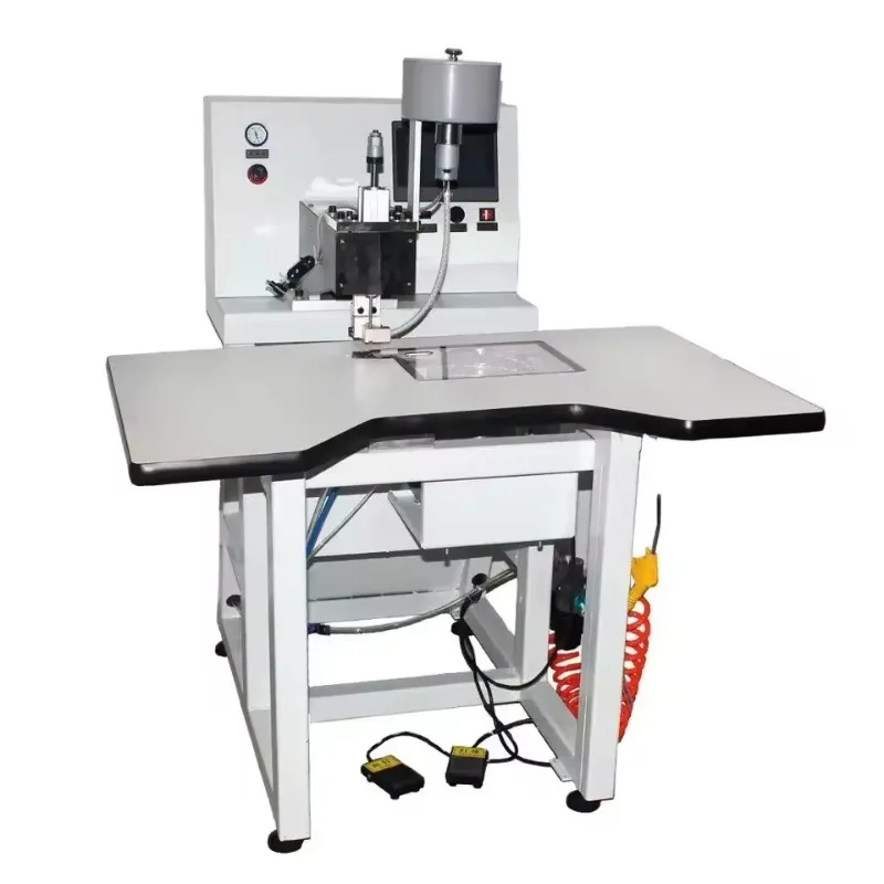 Computer Direct Drive Loose Bead Sewing Machine Sequin Clothing Sewing Machine Pearl Embroidery Machine