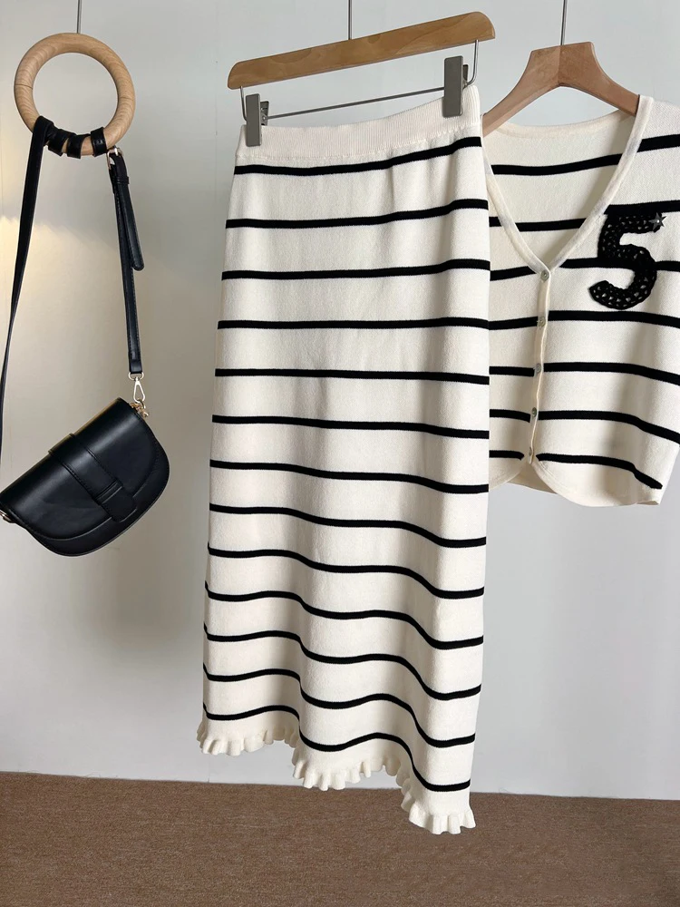 Fashion Striped Knit 2 Piece-Set Women Fashion Zebra Cardigan Vest High Waist Long Skirts Sets Knitwear Outfits C-122