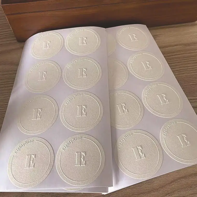 autocollant-en-papier-texture-mat-avec-logo-de-marque-ecologique-personnalise-gaufre-pour-etiquette-de-bougie-emballage-de-parfum