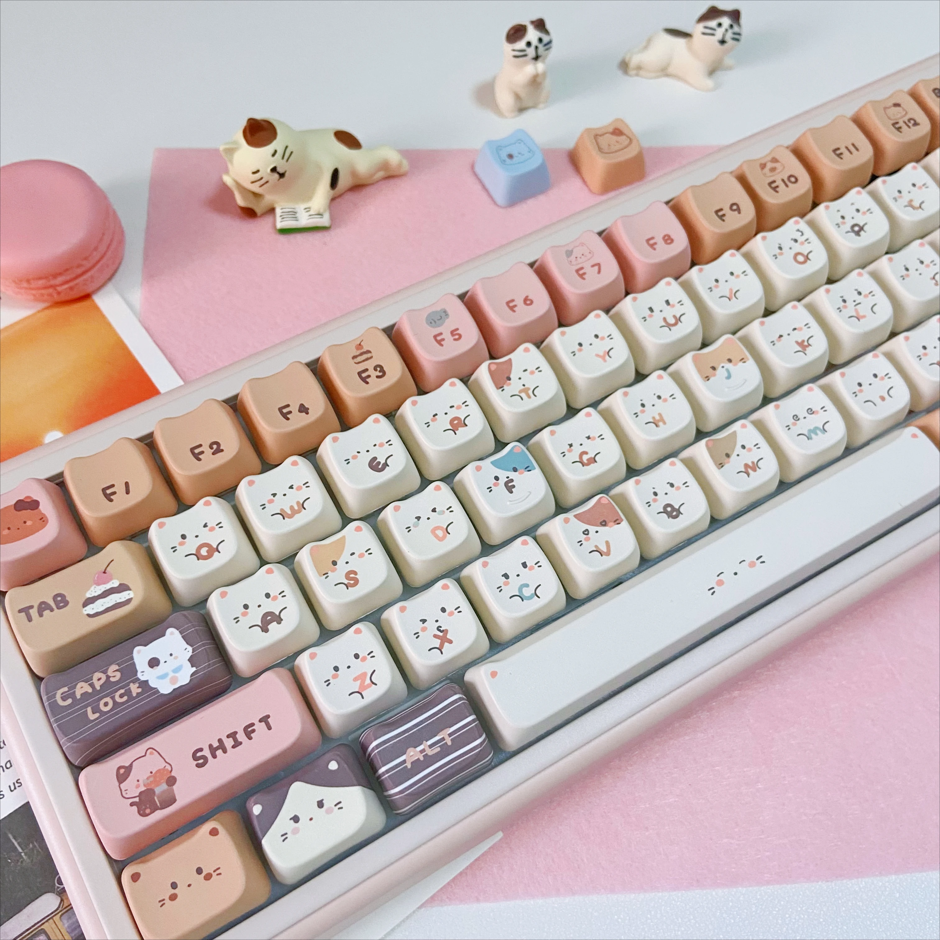 Sea Salt Cat Key Cap MAO Profile PBT Cute Kittens Custom Keycaps for Mechanical Keyboard 60 70 80 90 108 Layout