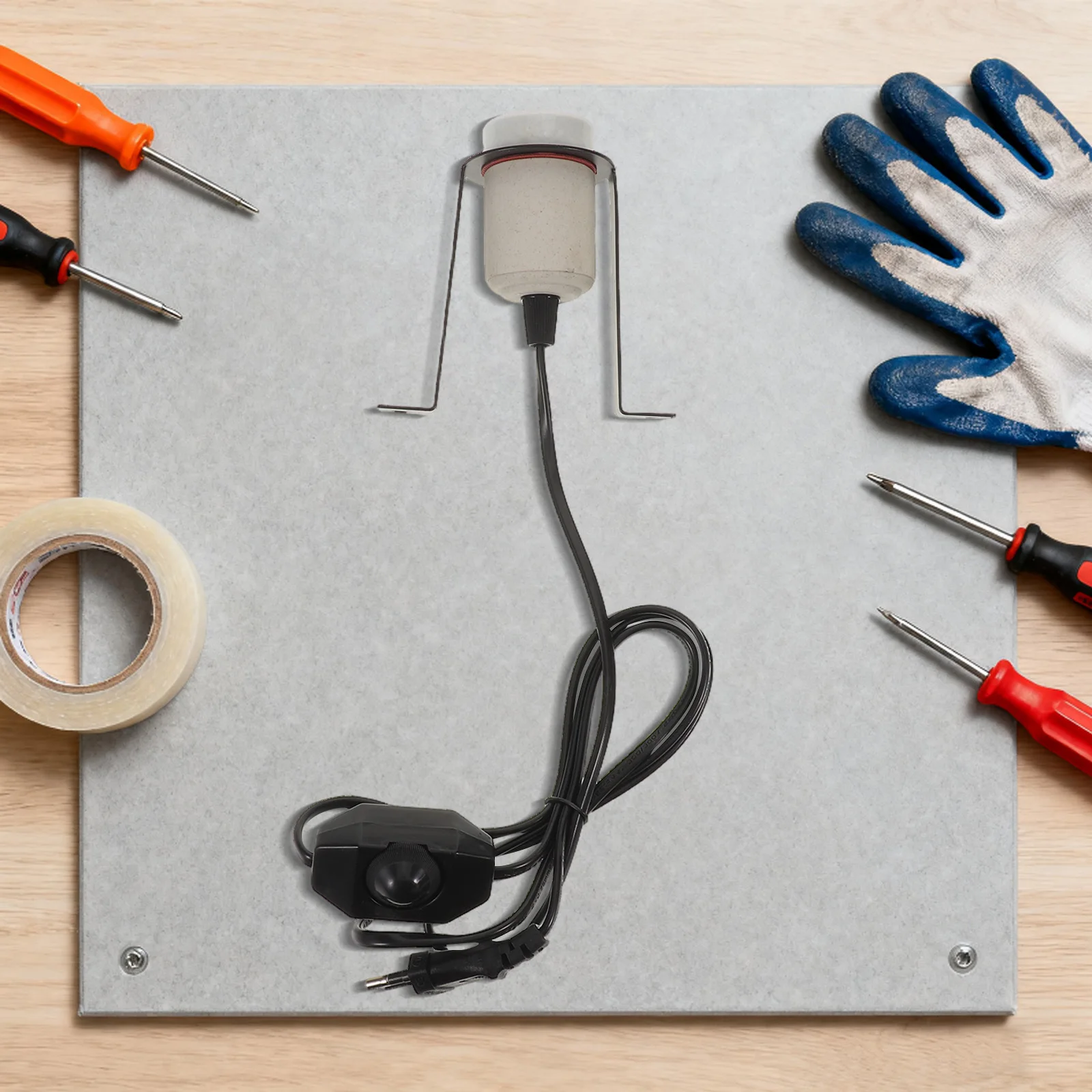 セラミック爬虫類ヒートエミッターランプホルダー高温耐性調整可能カメトカゲヘビ育雛器ヒートランプペット用