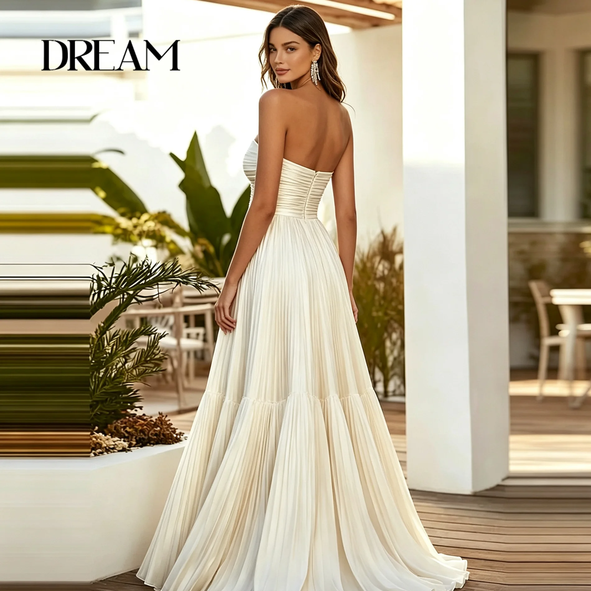 Dream Pleated Wedding Dress Strapless Sweetheart Deep V Neck Bridal Gown Tiered A Line Flowy Beach Custom Made Wedding Dress