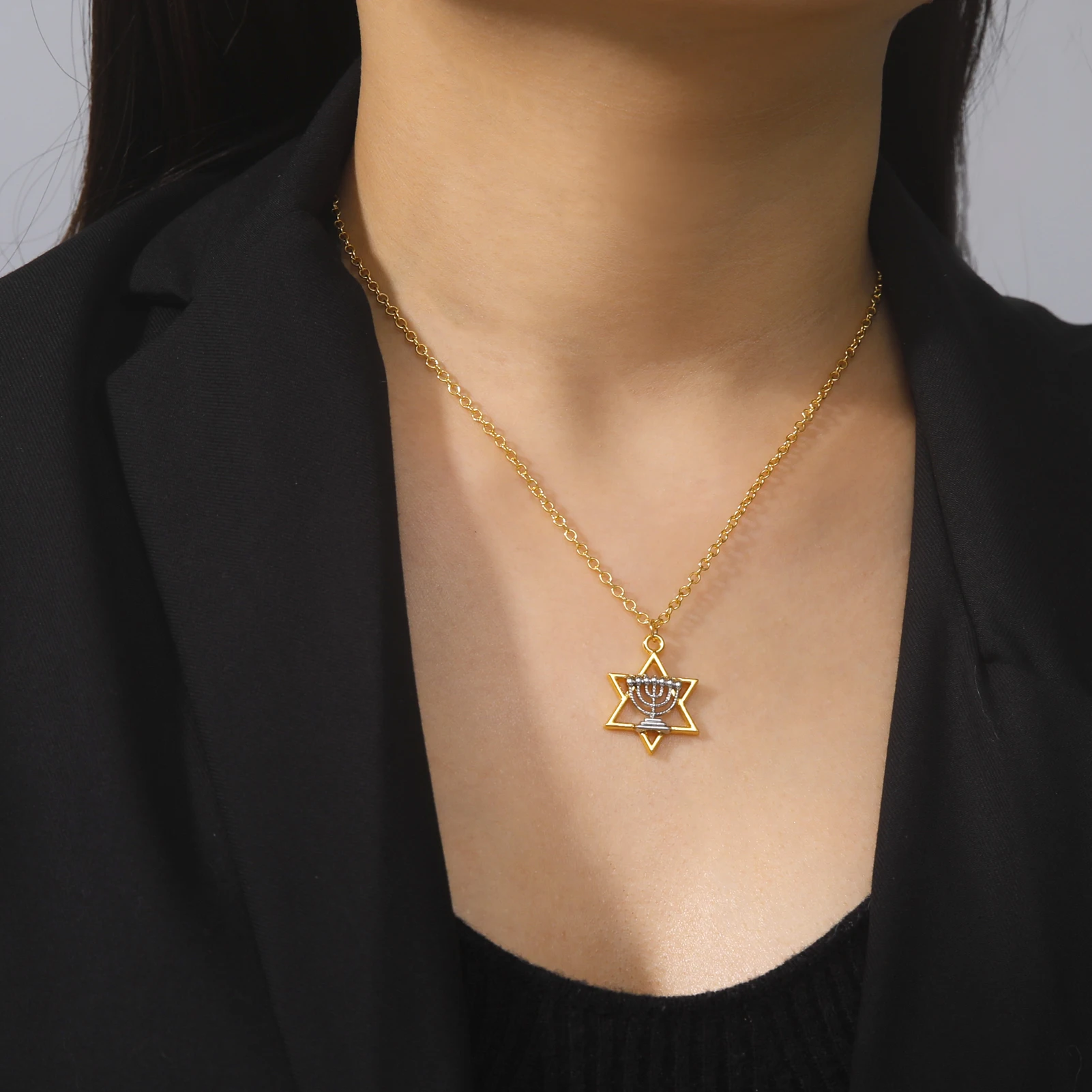 LIKGREAT Star Of David Menorah Candles Necklace Hebrew Jewish Jewelry Israel Faith Lamp Hanukkah Pendant Necklace Amulet Gift