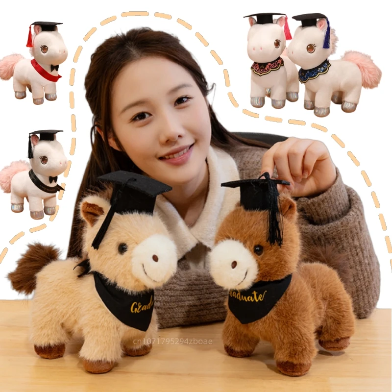 28cm-2026-novo-cavalo-de-pelucia-fofo-de-formatura-marrom-e-branco-com-chapeu-de-doutor-brinquedo-de-pelucia-de-animal-decoracao-para-casa-presente-para-criancas