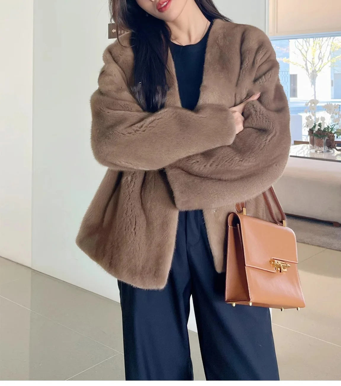 Mink Fur Women's Fashion V-Neck Blue Mink Fur New Imitation Mink Fur Jacket 2025 New Item