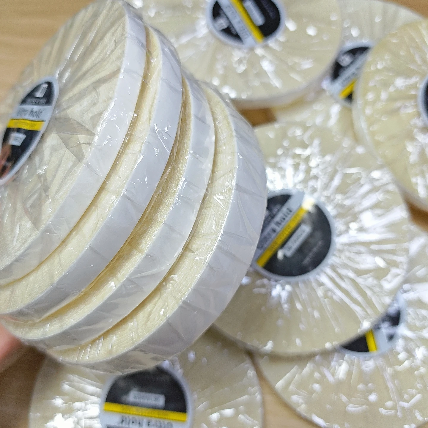 

36YARDS 0.8/1.0/1.2/2.0CM White Hold Hair Tape Double Sided Adhesives Tape For Hair Extension/Toupee/ Lace Wigs Adhesive Tape