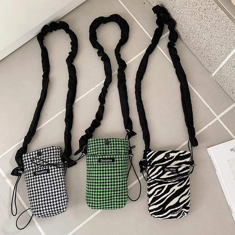 Phone Bag for Women, Cute Crossbody Bags for Carrying Mobile Phones, Fashionable Key Bag Lady Female Multifunction Handbag