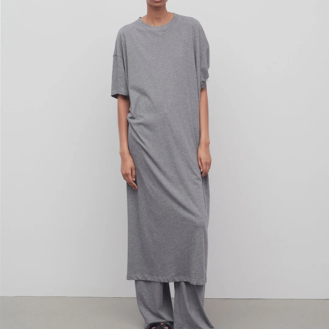 

2025 Early Autumn Loose Round Neck Short Sleeve Dress Set