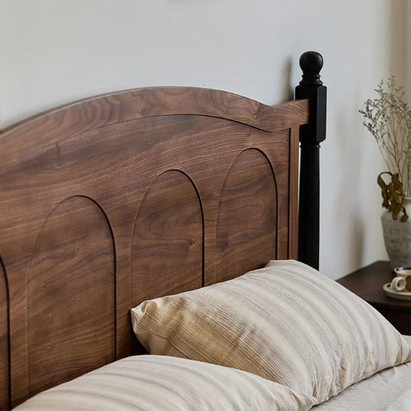 Łóżko dwuosobowe francuskie z litego drewna, styl retro amerykański, średniowieczne, do sypialni głównej, rozmiar queen, z możliwością personalizacji.