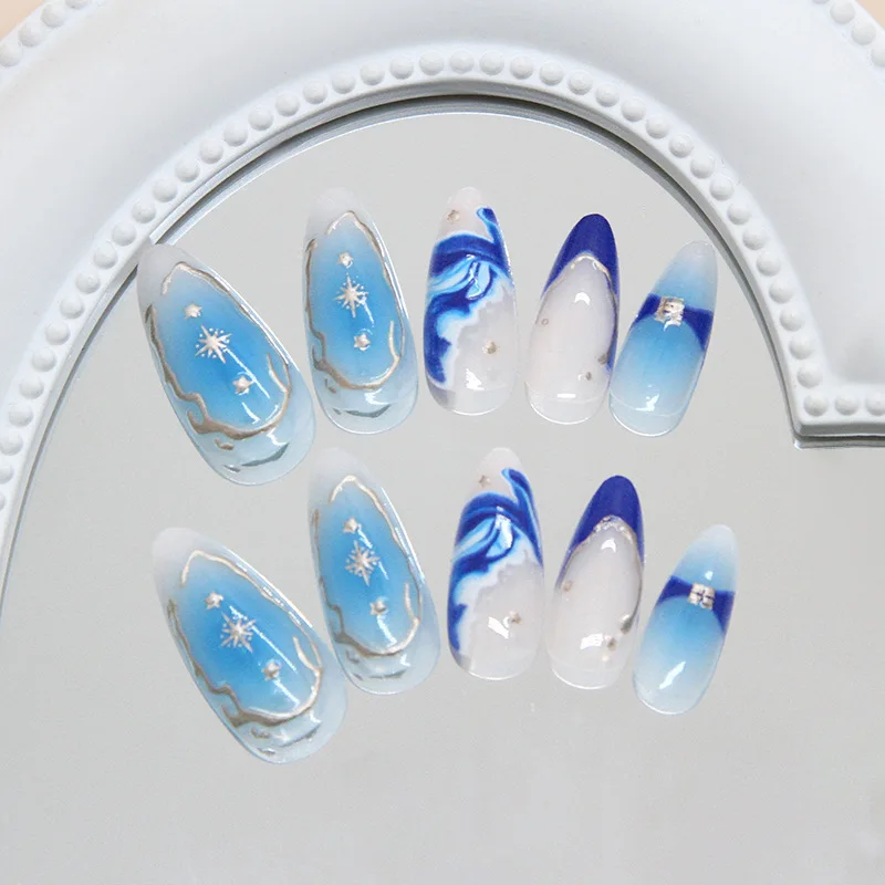 

Blue French Fake Nails Short Almond Nails Set Press on Wearable Wave Line Golden Star Design False Nails Manicure Tips 24Pcs