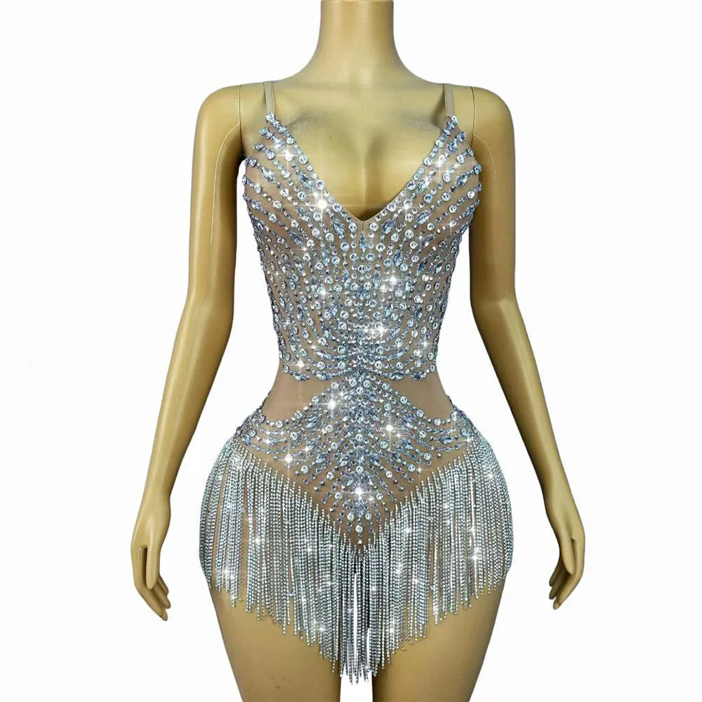 

Мигающие стразы, кристаллы, цепочки, сексуальное сетчатое боди телесного цвета, женский костюм для дня рождения, вечеринки, модного шоу, сценического выступления, сценического наряда