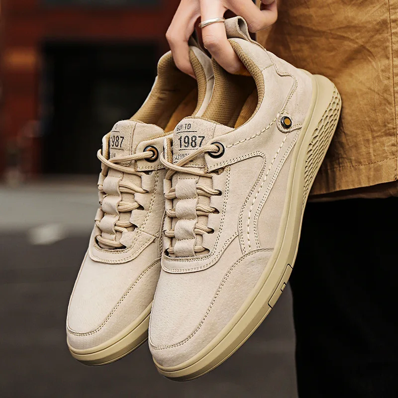 Casual leather shoes autumn fashion men's shoes youth trend casual shoes youth Korean version board shoes