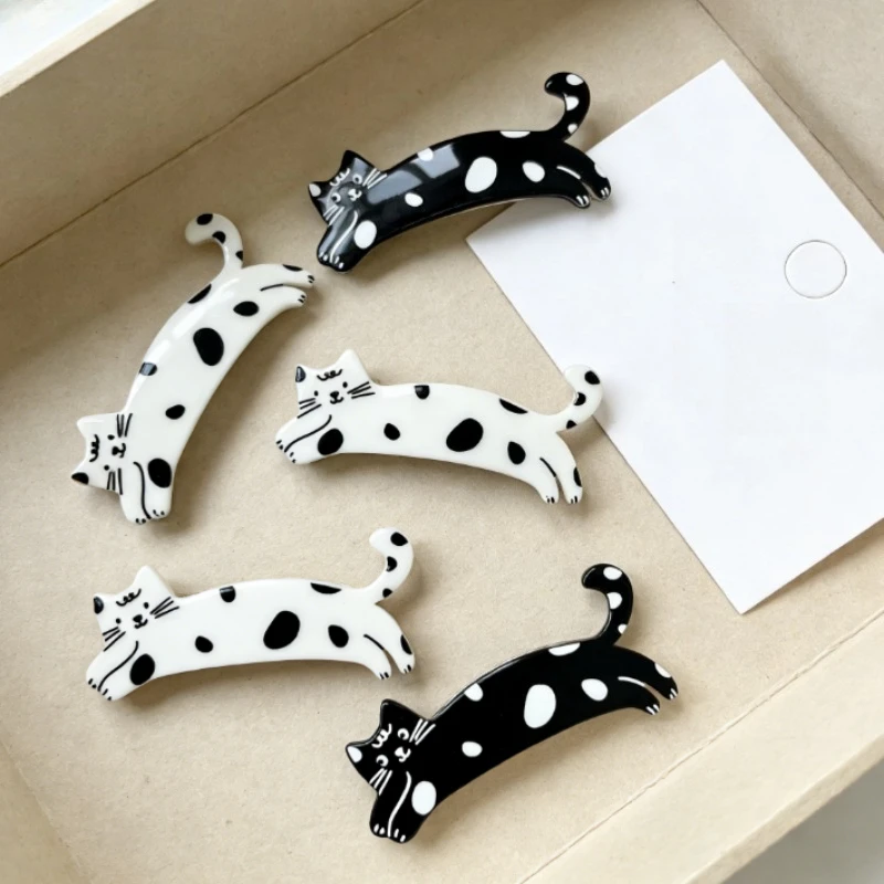 

Spotted Cat Cute Funny Hair Clip Colorful Cartoon Girls Side Bangs Duckbill Clip Women Interesting Animal Hairpin for Daily Use