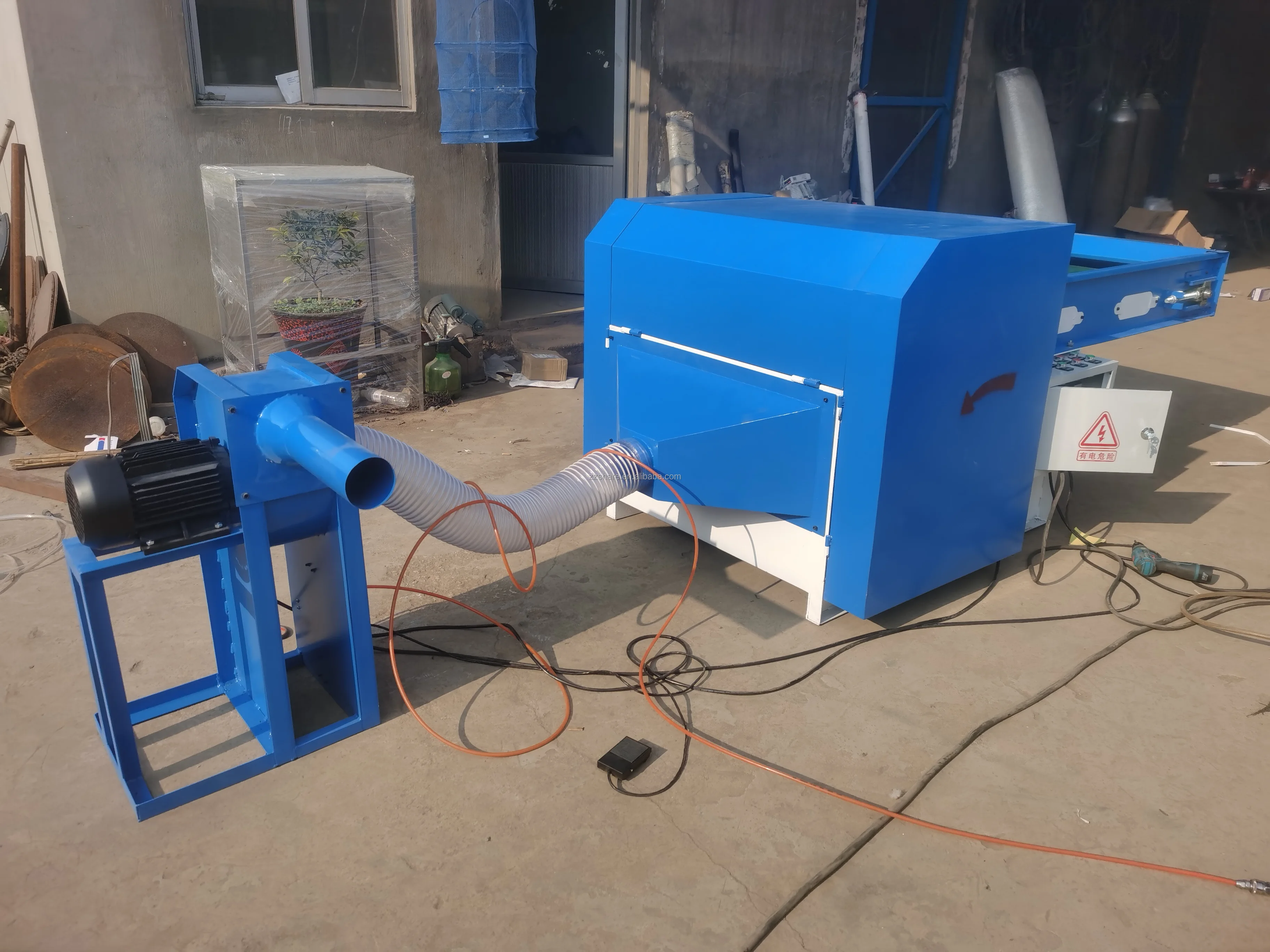 

Hot Sale Automation Cotton Fiber Opening Machine Polyester Fiber Pillow Filling Machine Blower