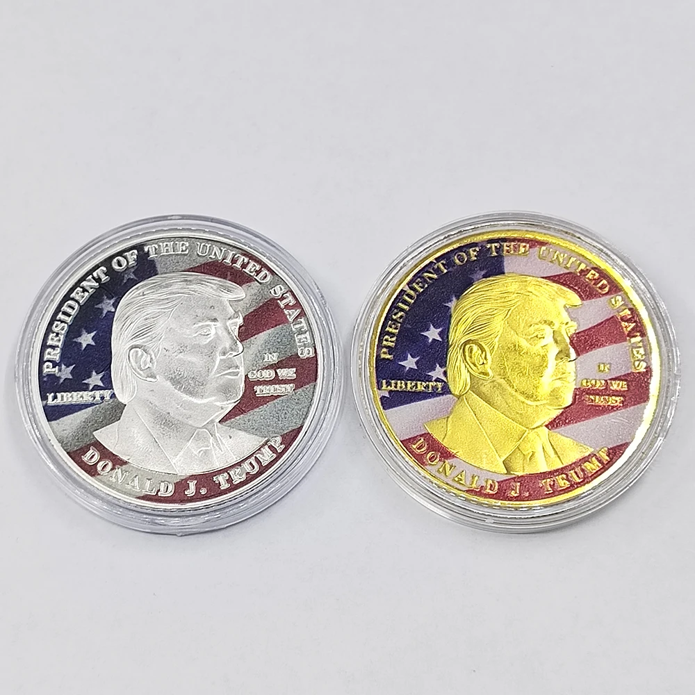 Medalha de Águia Banhada a Ouro e Prata, Moeda em Cápsula, Bandeira Nacional, Donald Trump, In God We Need, Presente do Festival, 2020, Estojo