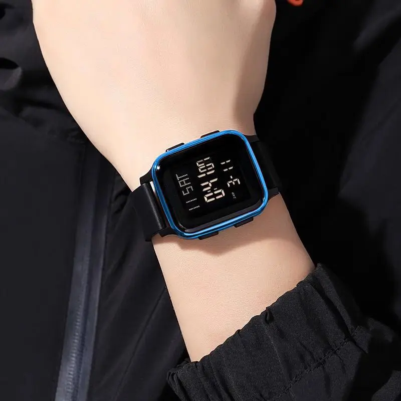 Multi Functional Watch for Middle and High School Students, Fashionable Students, Casual Sports, Ultra-Thin Electronic Watch