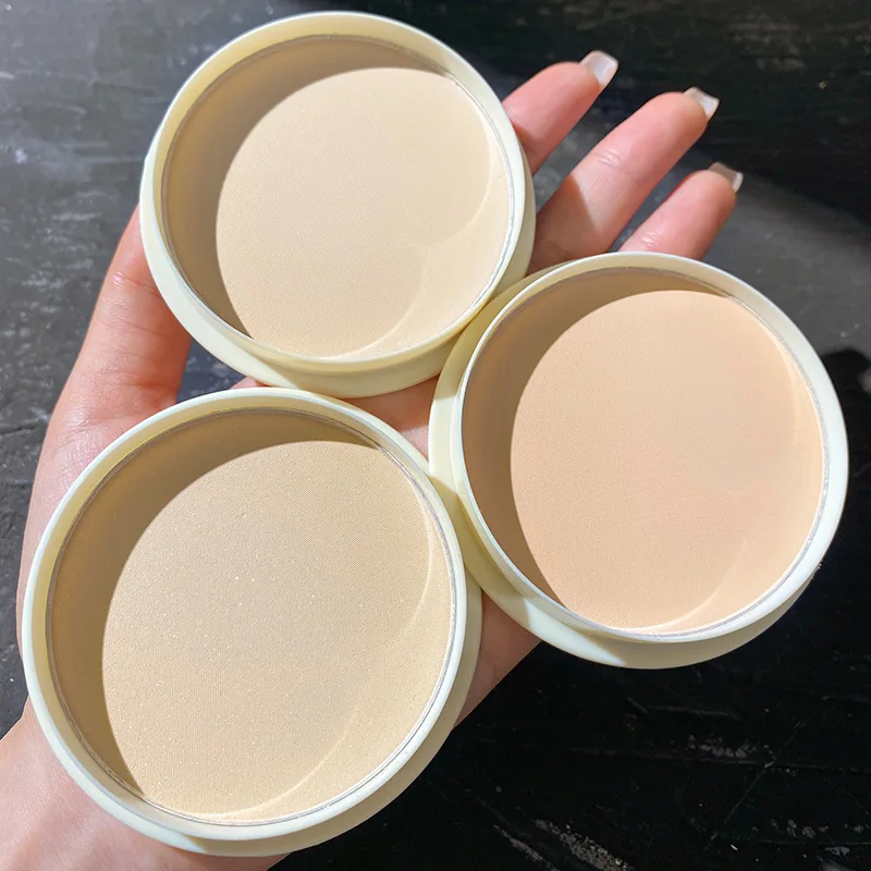 Poudre de réglage du lait de soja avec applicateur bouffant, visage naturel respectueux de la peau, poudre de contour longue durée, contrôle de l'huile, cosmétiques