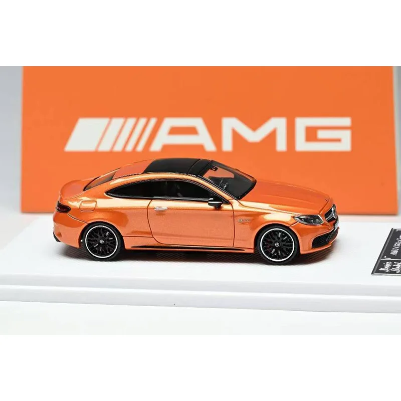 Nieuw Op Voorraad Howie Model 1:64 C63s Coupe W205 Simulatie Legering Miniatuur Gegoten Volledige Deur Auto Model Custom kinderen Speelgoed Gift