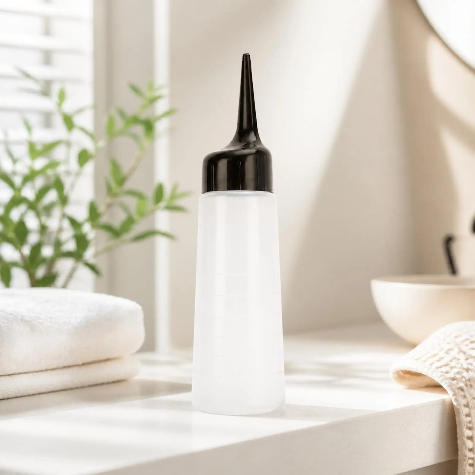 Bottle Accurate Application Semi-Transparent Hair Care Bottle with Pointed Spout