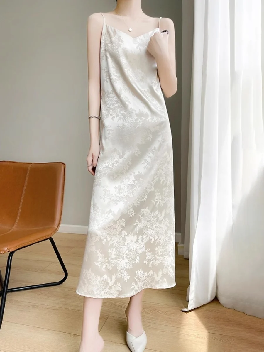 Cetim de seda ter Dr feminino verão high-end bordado ácido vestido de emagrecimento colete linha A longo Dr V-Ne No-Sve