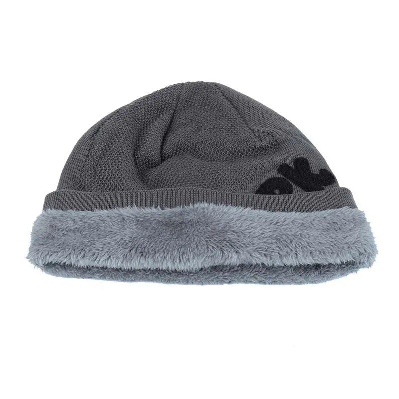 1 قطعة الموضة الأوروبية الأمريكية سدادات حماية الأذن رشاقته قبعة صغيرة متماسكة قبعة نيويورك رسالة ديكور الرجال النساء الخريف الشتاء قبعات التزلج الدافئة