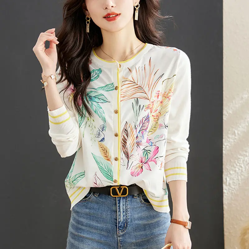 Spring Autumn New Round Neck Long Sleeve Sweater Women High Street Casual Printing Button Cardigan Elegant All-match Chic Tops