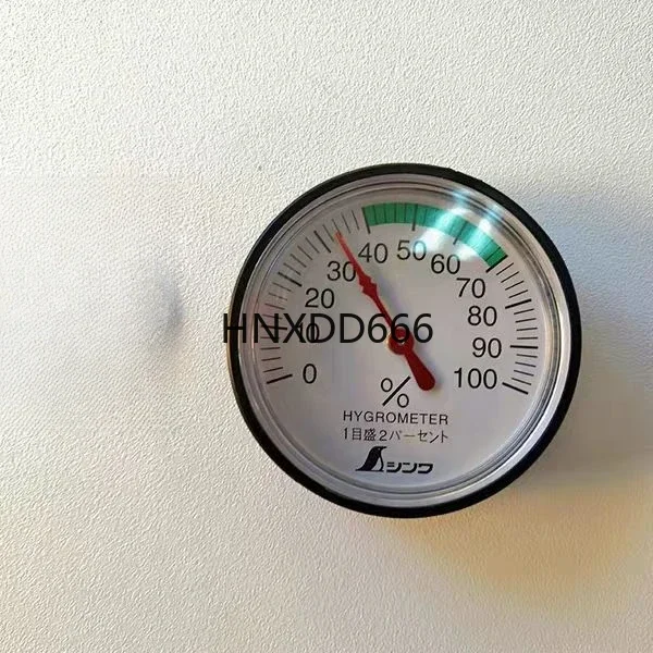 

2PCS Mini mechanical vehicle temperature and humidity meter, car mounted temperature and humidity meter, high-precision 72674
