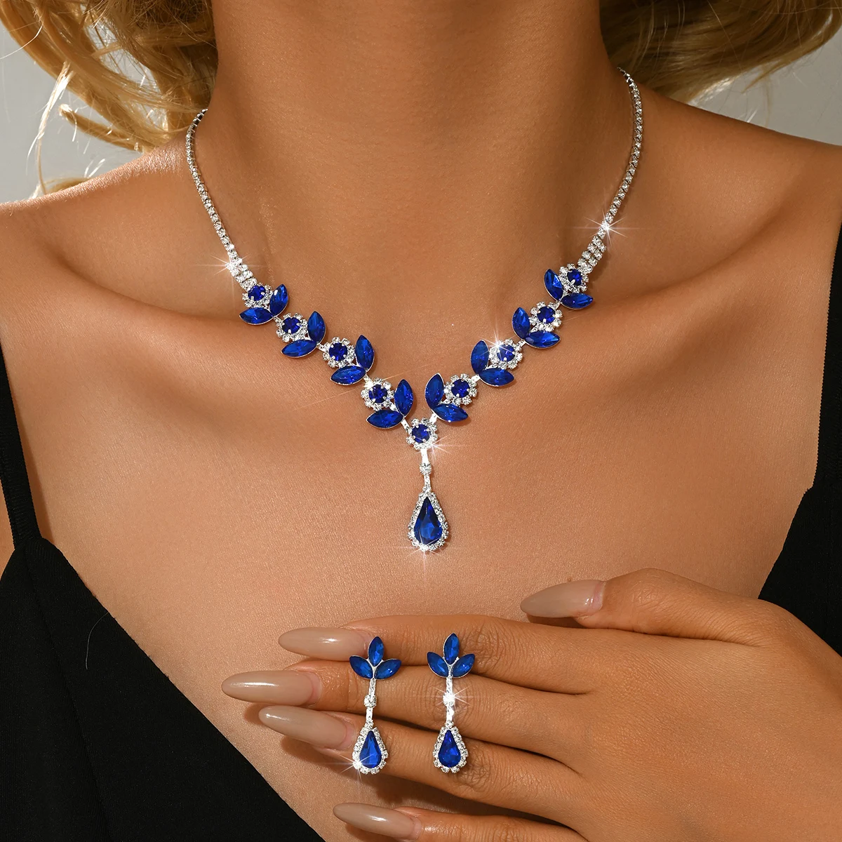 Island Style Necklace, Earrings, Branches and Leaves, 2-Piece Set, Water Droplet Design, Bride's Wedding Dress, Banquet Jewelry