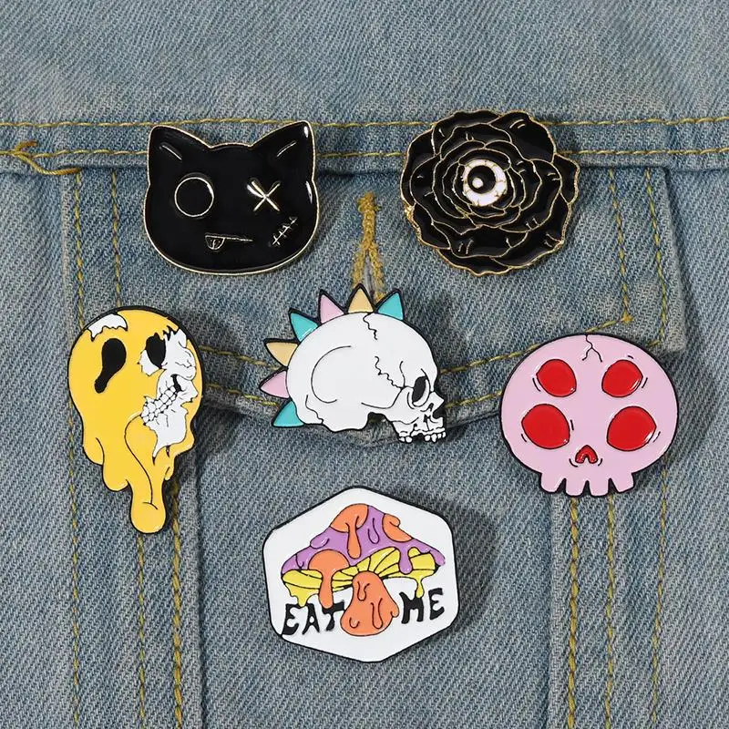 

Pins Custom Hiphop Black Cat Rose Mushrose Skull Brooches Lapel Badges Gothic Jewelry Gift for Kids Friends Punk Styles Enamel