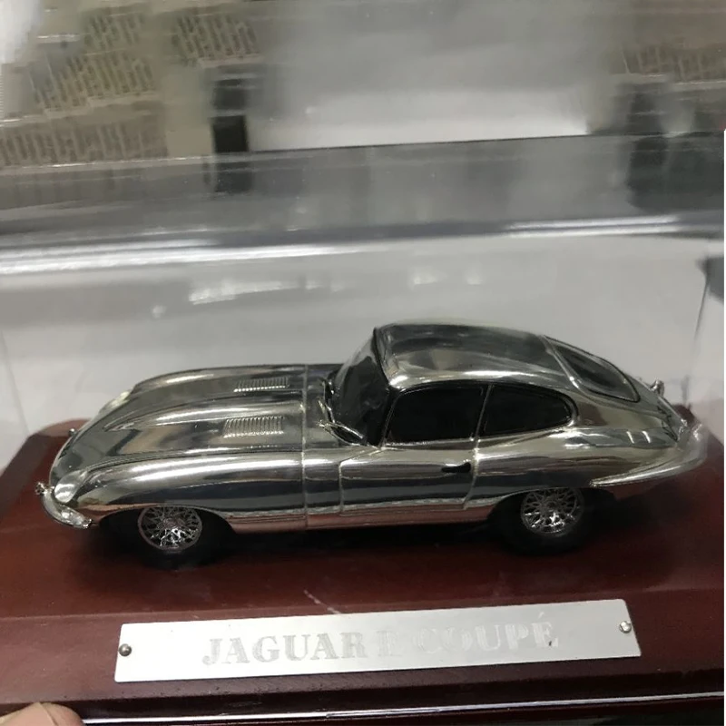 

Diecast Original 1:43 Scale Horch 853A Classic Vintage Car Alloy Emulation Car Delicacy Model Static Collectible Gift Display