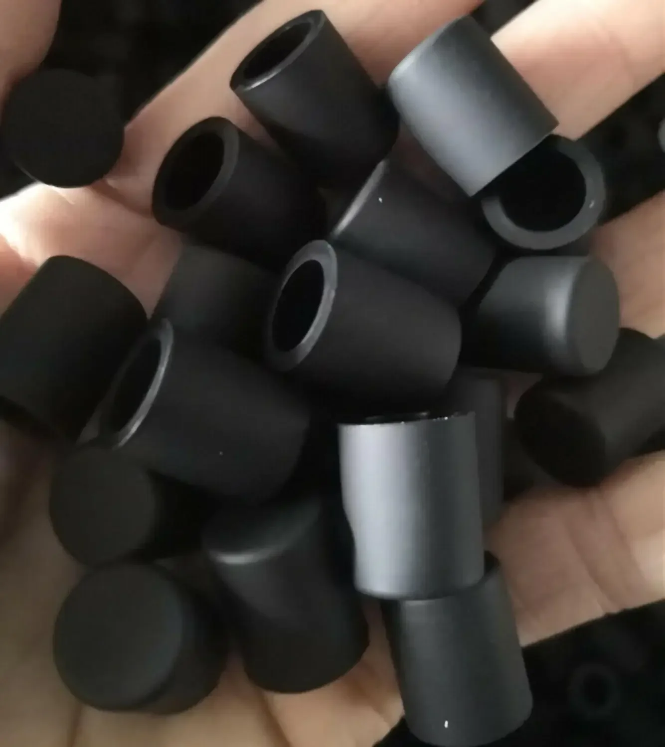 2.8Mm-78.5Mm Cao Su Silicone Tròn Mũ Bảo Vệ Đệm Dấu Bụi Cấp Bao Lần Khoác Áo Ống Tia Đồ Nội Thất