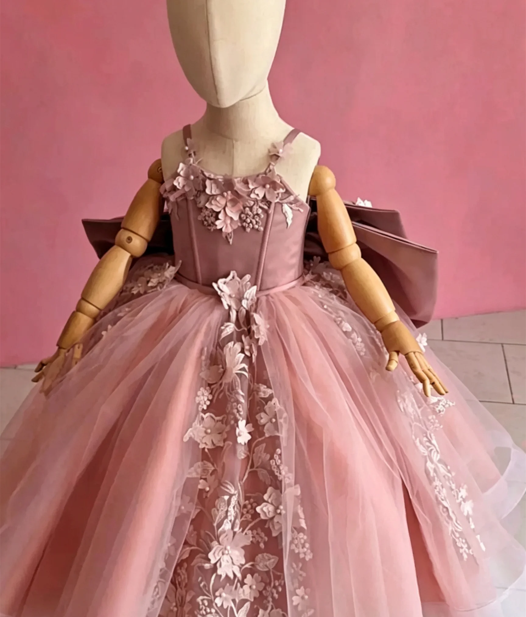 Custom Flower Girl Dress for Wedding Off Shoulder with Bow Applique Floor Lenght Kids Birthday Party  First Communion Gown