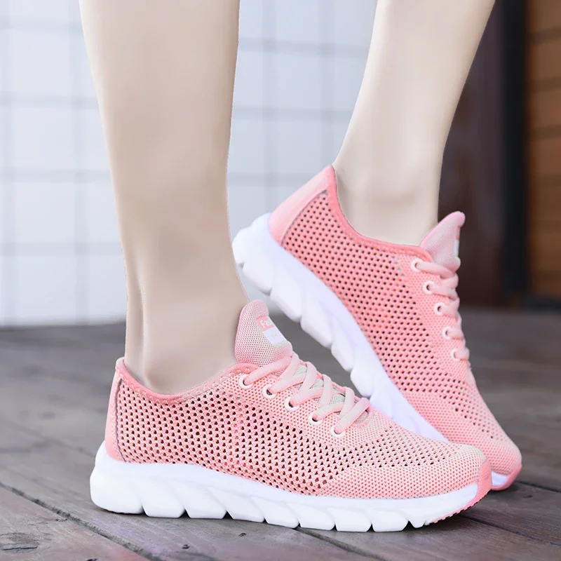 Women's Running Shoes 2024 Breathable Sports Shoes Mesh Cushion Tennis Outdoor Lacing Cushioning and Rebound Training Shoes