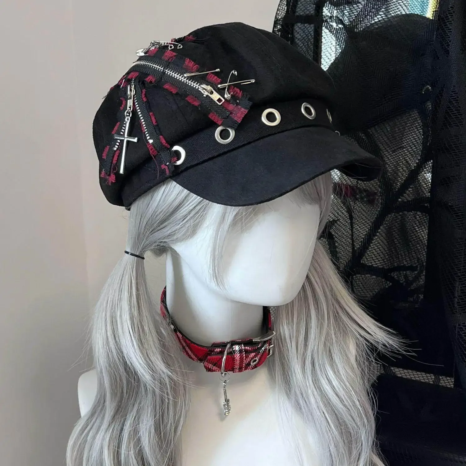 Punk Goth Hat Cross Plaid Pin Neutral Style Painter Hat Japanese Spice Abby Beret