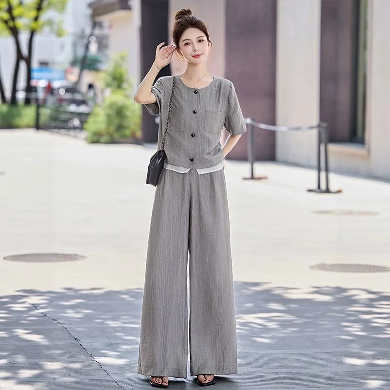

A Complete Fashion Short-sleeved Women Super Popular Summer Outfits Youthful Casual Elegant Decent Two-piece Wide-leg Pants Set