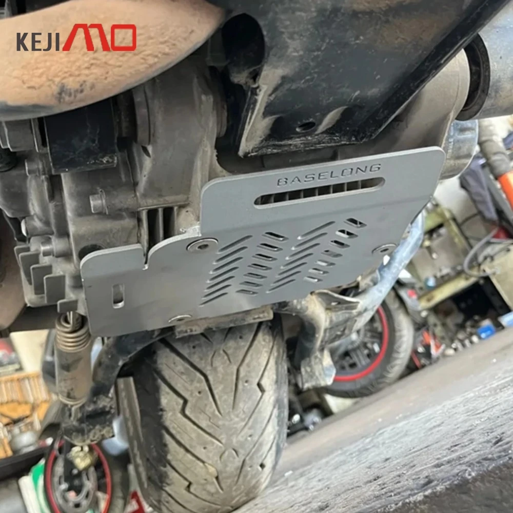 

Motorcycle Engine Chassis Protective Cover For BMW C400GT C400X VOGE 350 SR4 MAX C400 GT 2018 - 2026 2025 2024 2023 Accessories