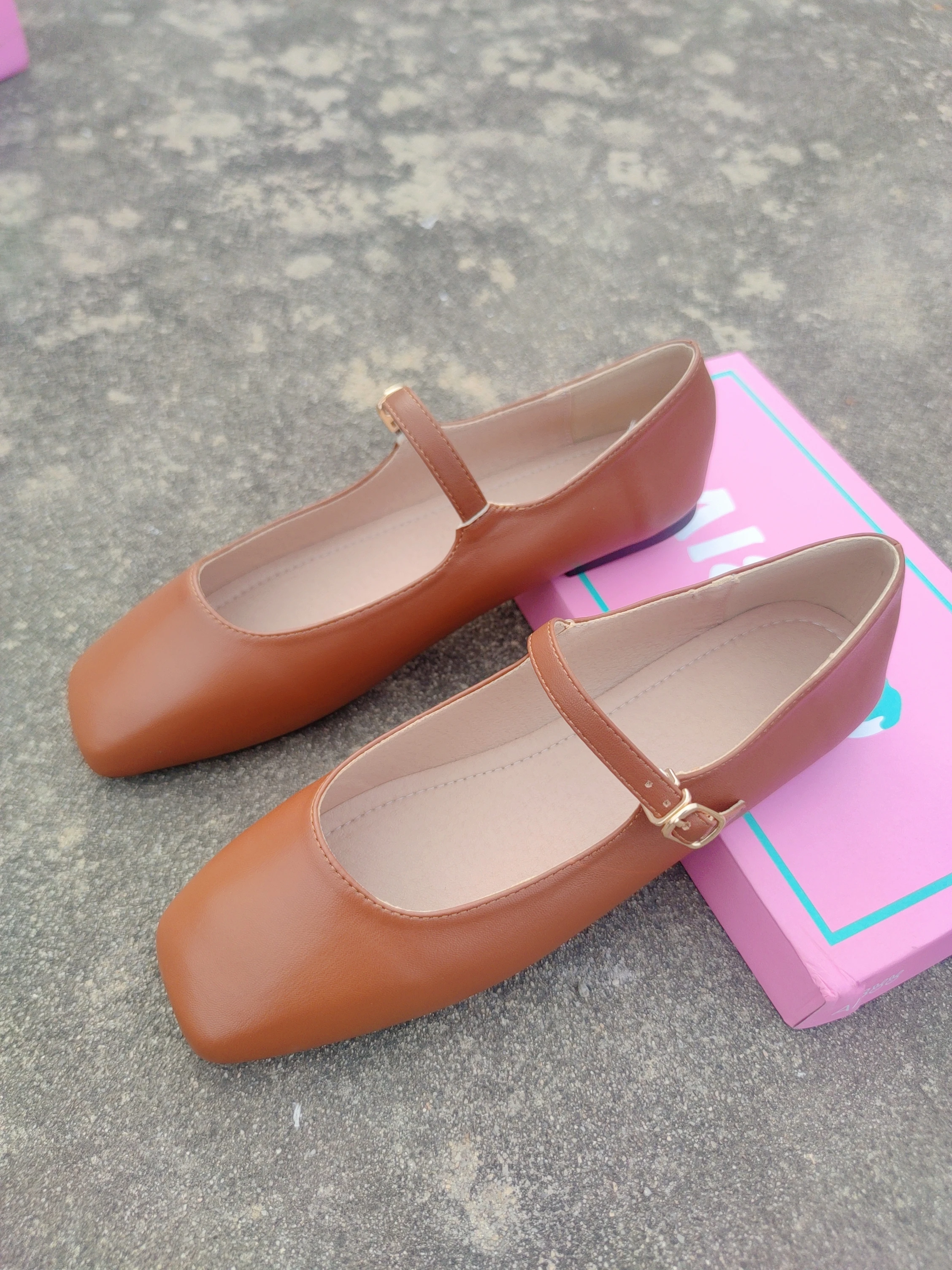 2024 Spring New Retro Women Flat Heel Shoes Fashion Square Toe Ladies Casual Mary Jane Slingback Shoes Shallow Ballerina 35-44