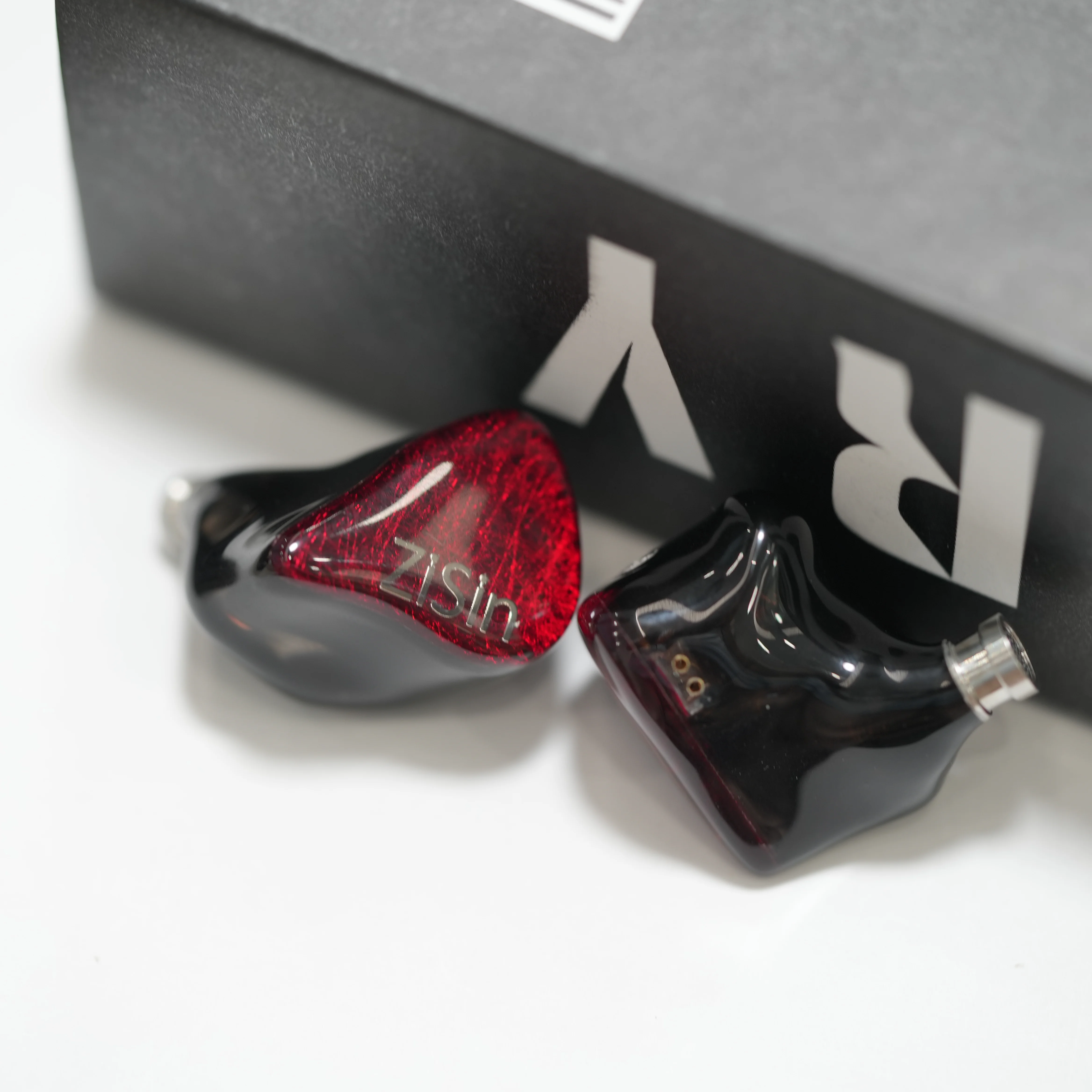 ZiSin Vermilion Flame In Ear 이어폰 1DD+2BA 하이브리드 드라이브 소음 감소 IEM 0.78mm/2PIN 4.4mm 모니터링 유선 이…