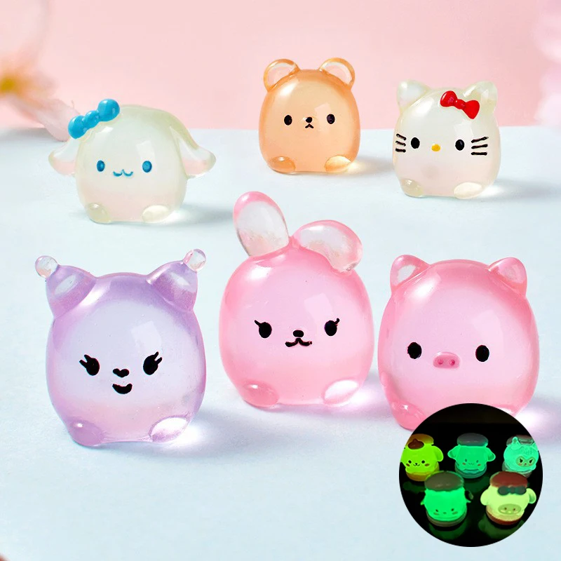 Luminous Cute Sanrio Ornament Pendant Resin Micro Garden Landscape Decorations Toys Car Ornaments DIY