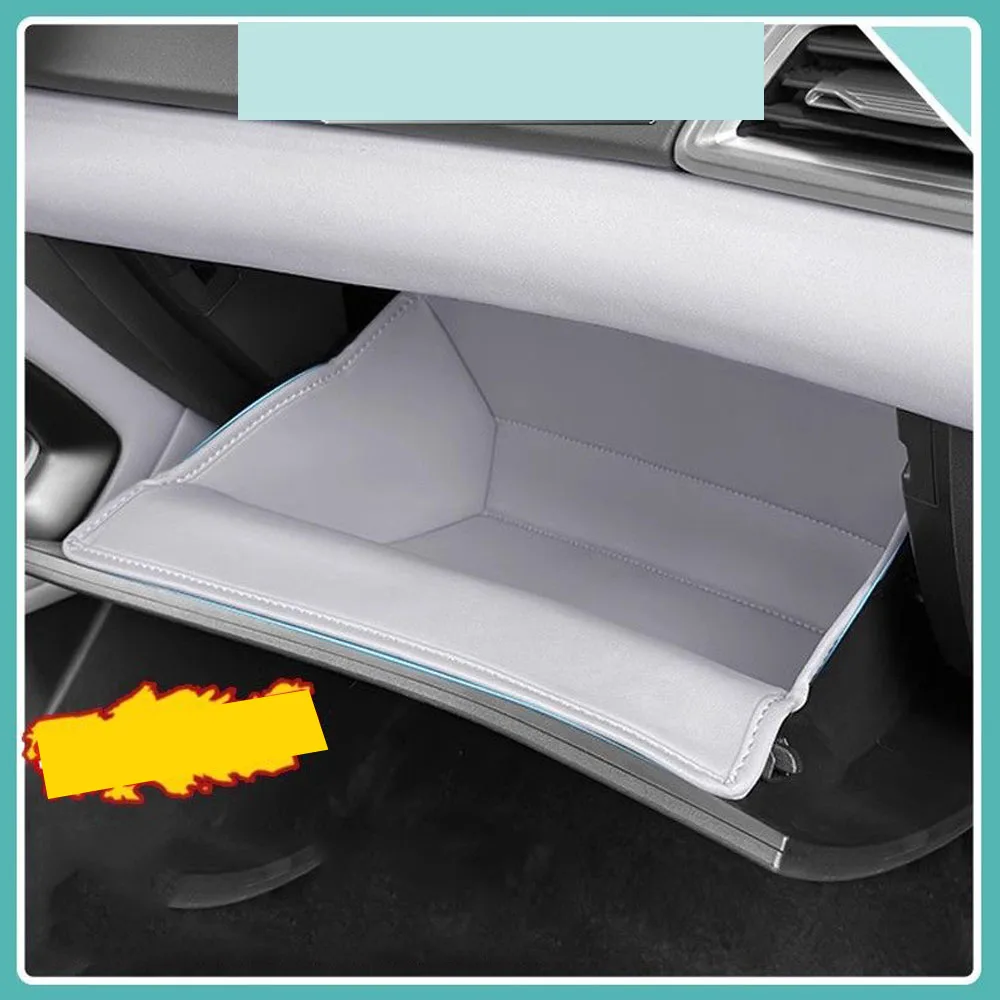 

For BYD Yuan Pro Yuan UP EV 2024 2025 Leather Car copilot Storage Box Protector Pad Door Anti-dirty Pad Anti Kick Mat Accessorie